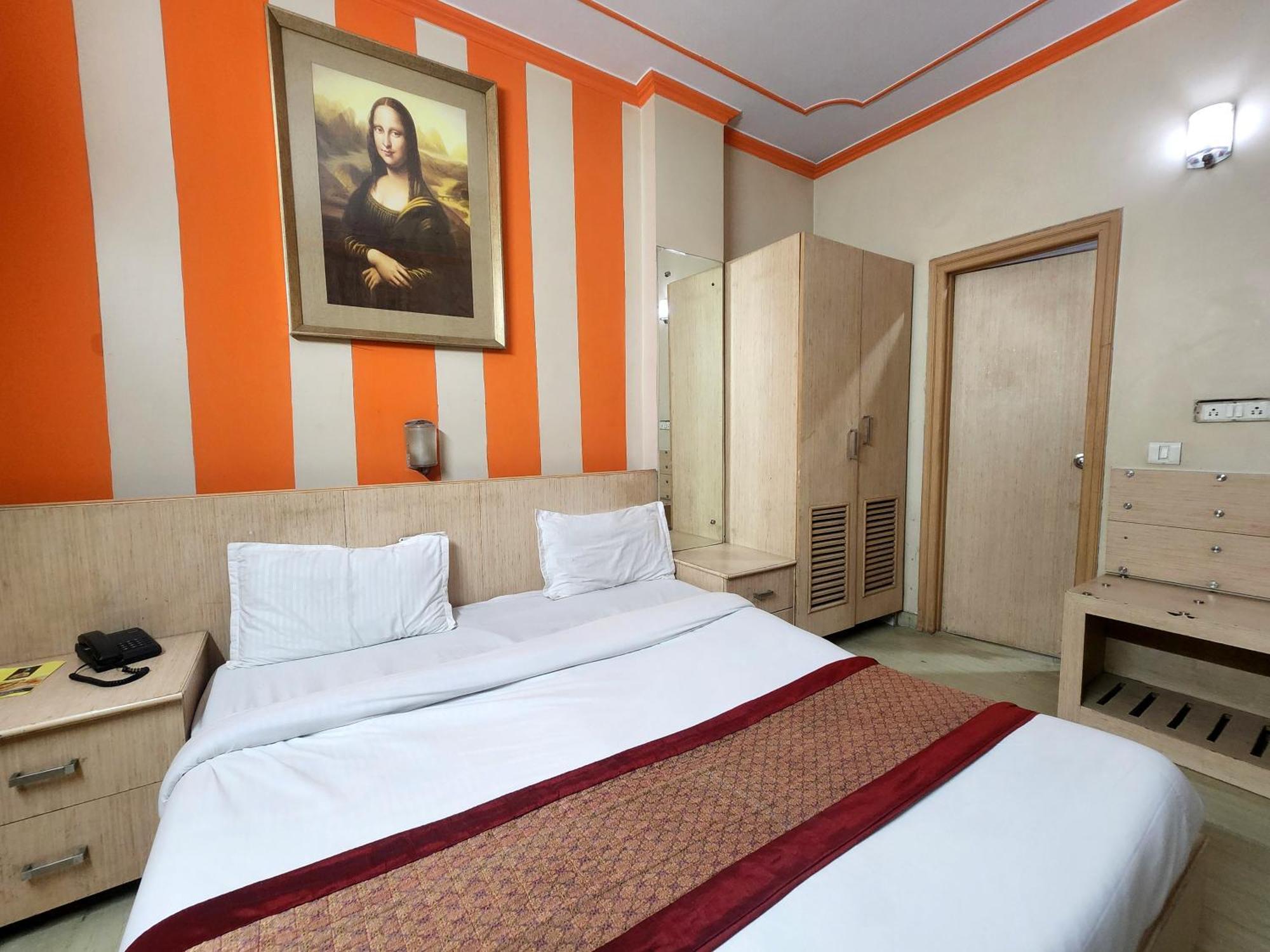 Hotel Mid Town เดลี ภายนอก รูปภาพ